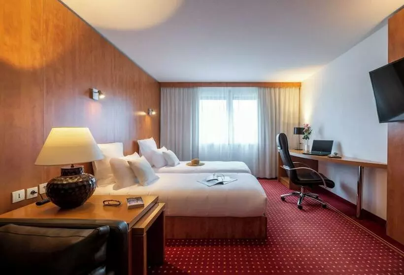 Residenssi Cerise Bordeaux Mérignac Aéroport