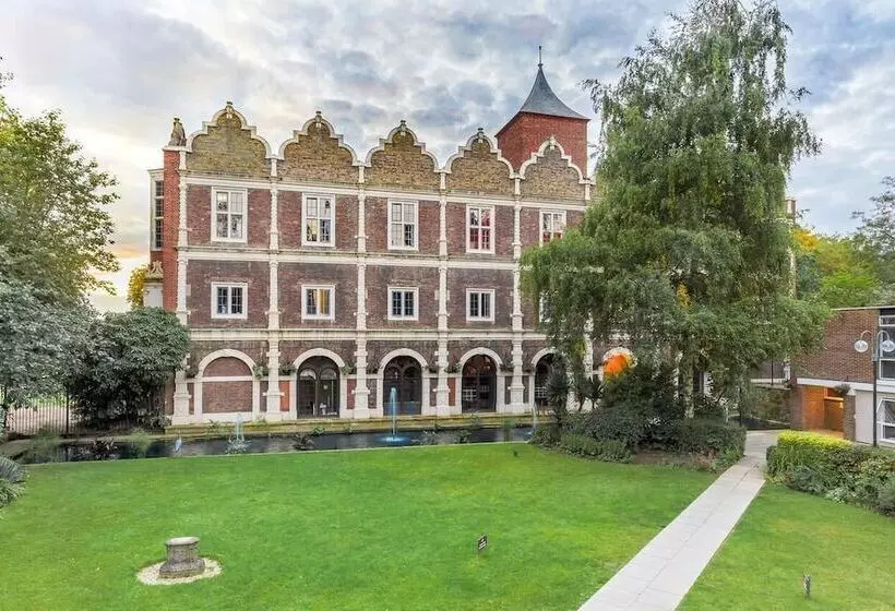 호스텔 Safestay London Kensington Holland Park