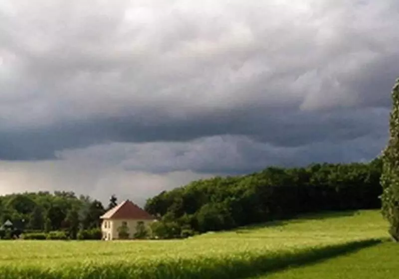 Aamiaismajoitus (B&B) La Raimbaudière