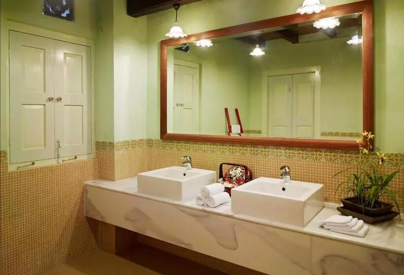 호텔 23 Lovelane Penang