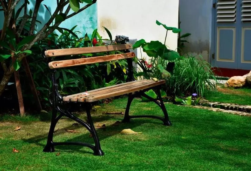 호텔 23 Lovelane Penang