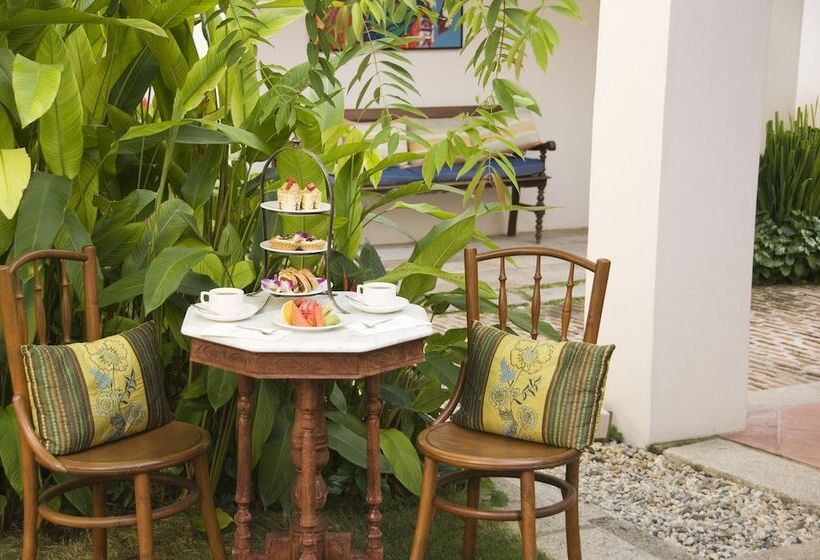 호텔 23 Lovelane Penang