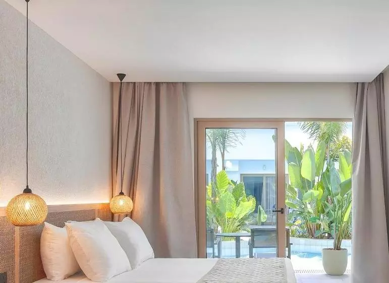 בית מלון כפרי Blue Sea Island