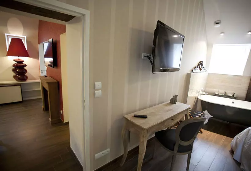 ホテル Le Pré Aux Clercs