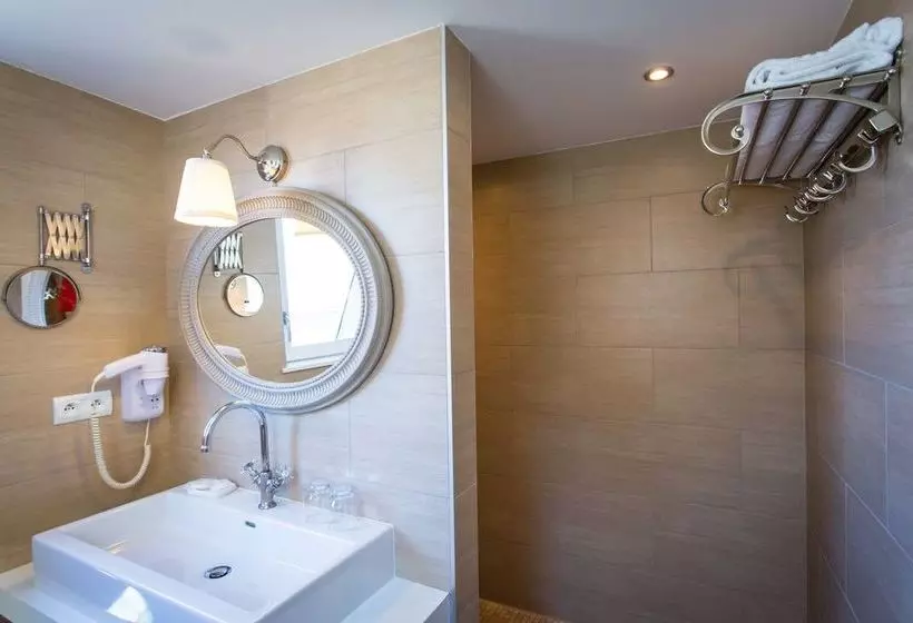 ホテル Le Pré Aux Clercs