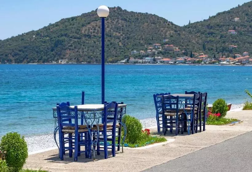 Отель Paraskevas Boutique