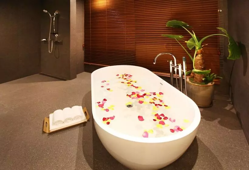 בית מלון כפרי Vine