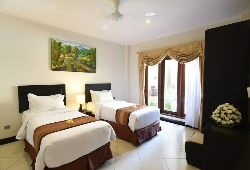 Kuta Townhouse Apartments
