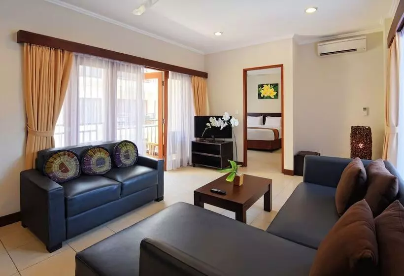Kuta Townhouse Apartments