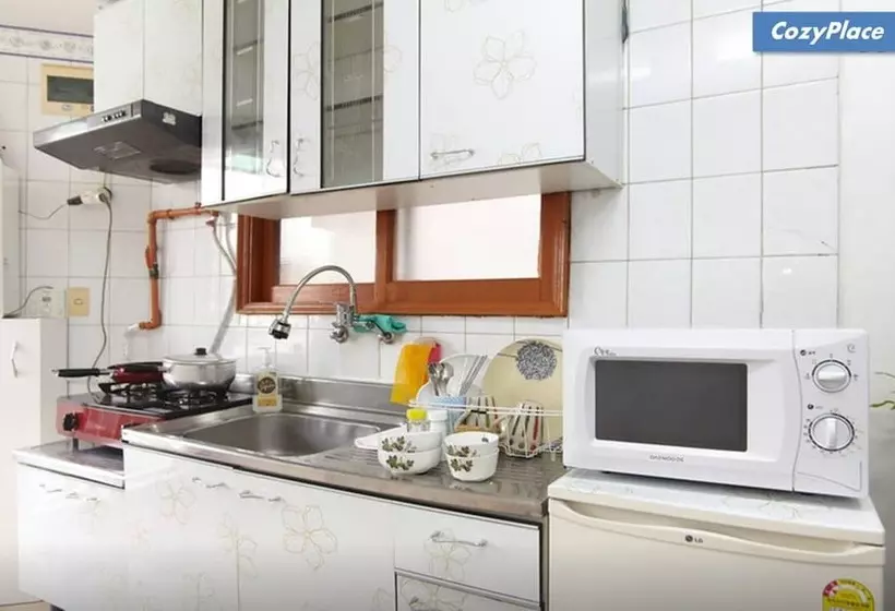 פנסיון Cozyplace In Itaewon