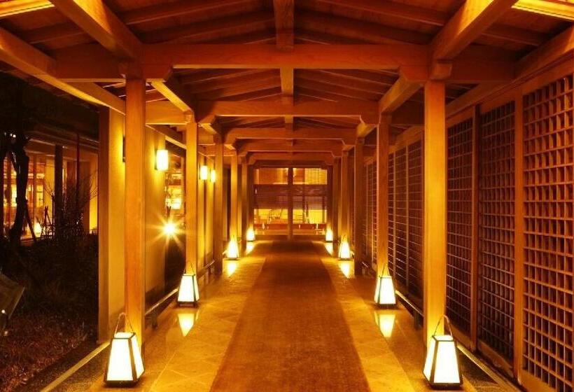 ריוקאן Yumotoya