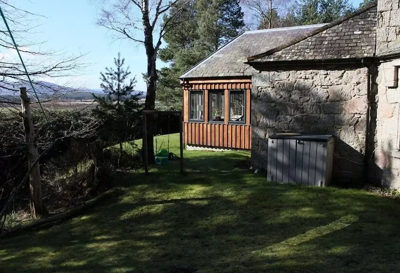 Amazing Cottage With Indoor Private Pool