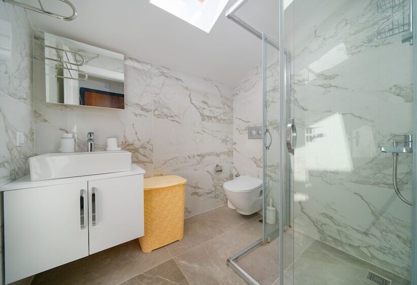 فندق Golden Rose Suit Pension