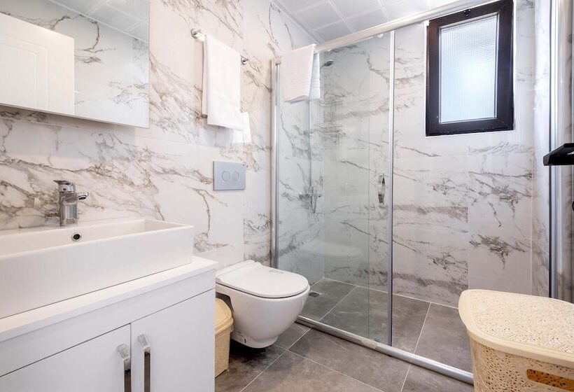 فندق Golden Rose Suit Pension