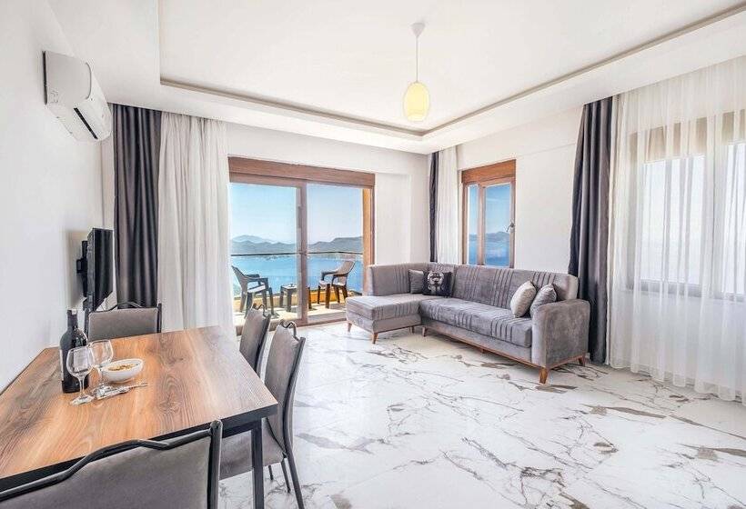 فندق Golden Rose Suit Pension