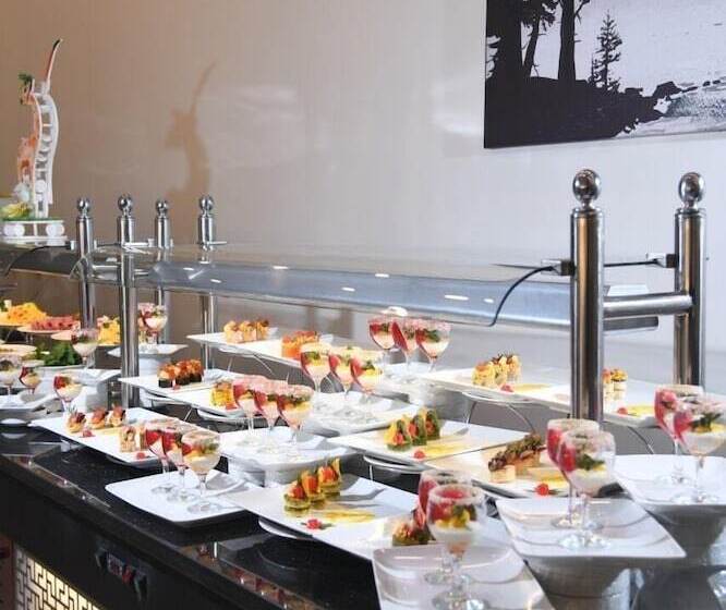 هتل Tolip Gardens