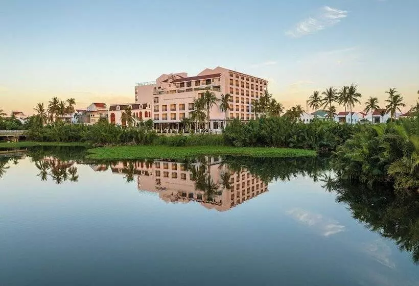 Little Oasis   An Eco Friendly Hotel & Spa