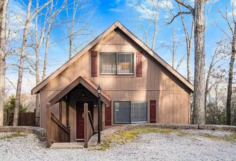 The Cottages On Lake Bluff  Nearby Table Rock Lake!