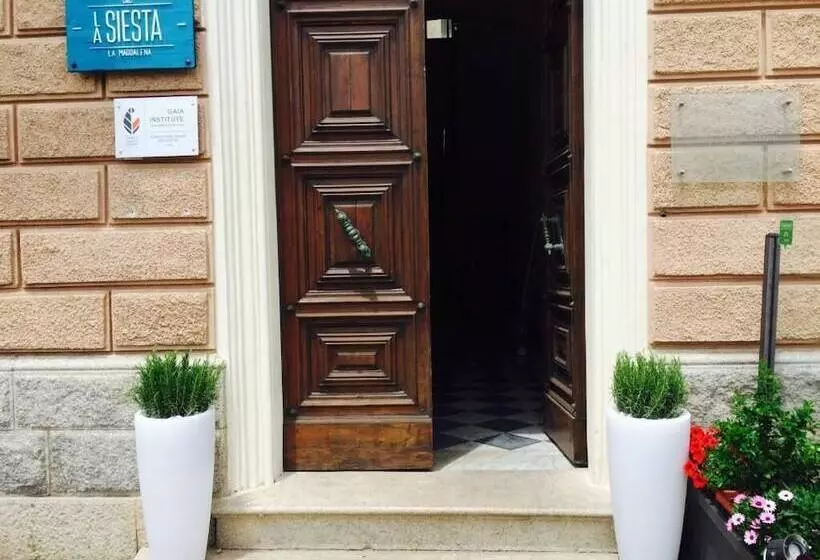 ベッドアンドブレックファースト La Siesta