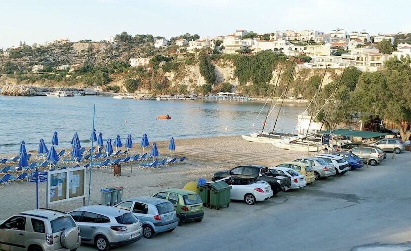 Elena Seafront Luxury Apartments