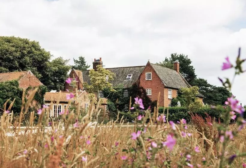 ホテル Fritton Lake   The Clubhouse