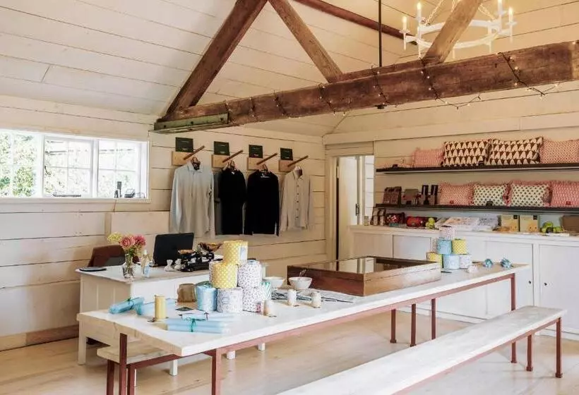 ホテル Fritton Lake   The Clubhouse