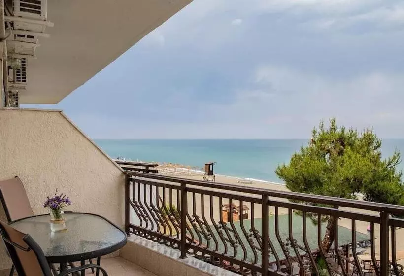 Hotelli Oceana Beach