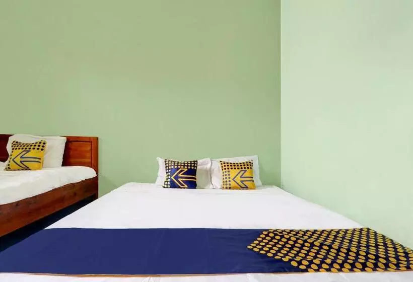 Hotelli Oyo Homes 91150 Desa Wisata Samiran