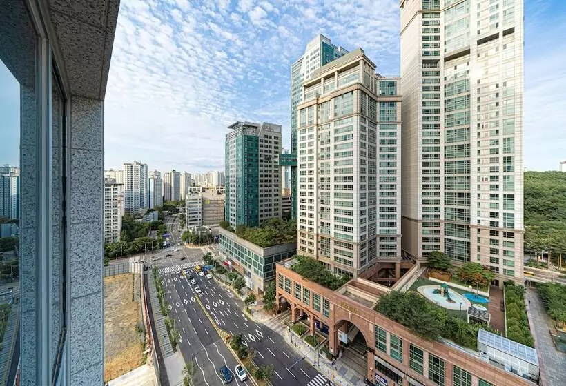 Hotelli Urbanstay Dongtan