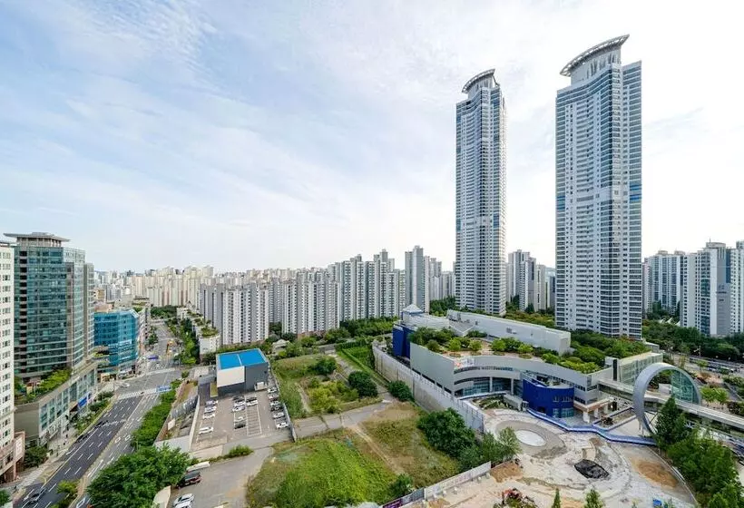 Hotelli Urbanstay Dongtan