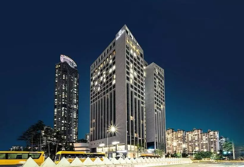 Hotelli Urbanstay Dongtan