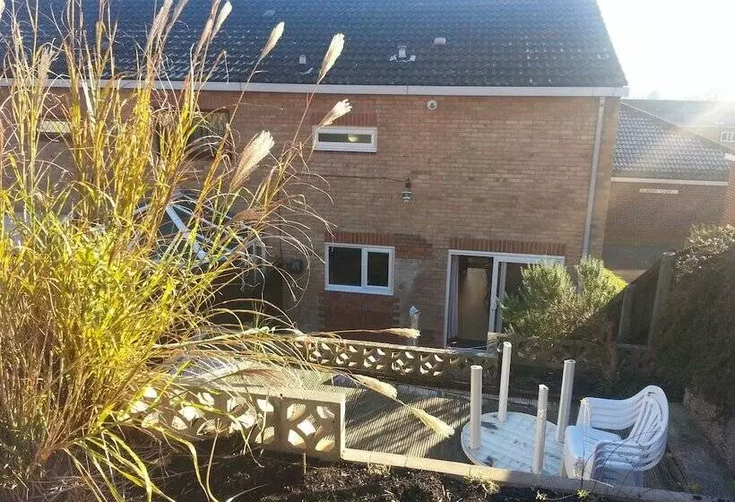 اقامتگاه Immaculate 3 Bed House In Bristol With Fast Wifi