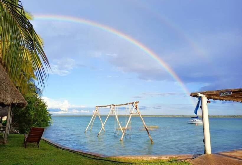 בית מלון כפרי Cayuco Maya