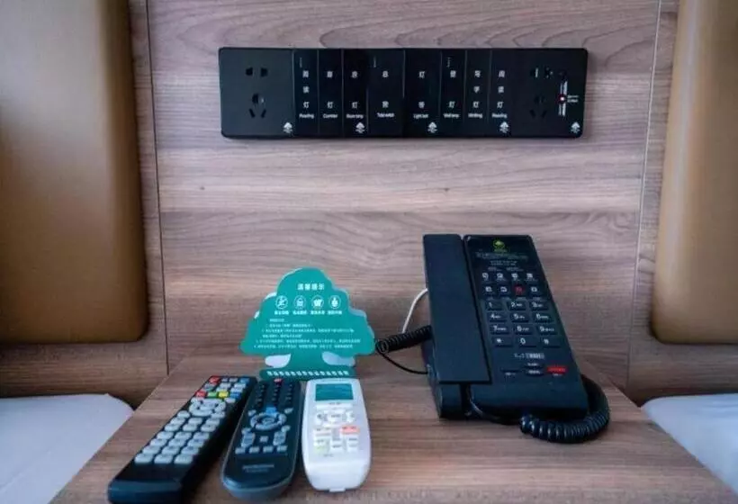 ホテル Greentree Inn Express Hebei Tangshan Guyan District Xinguang Road