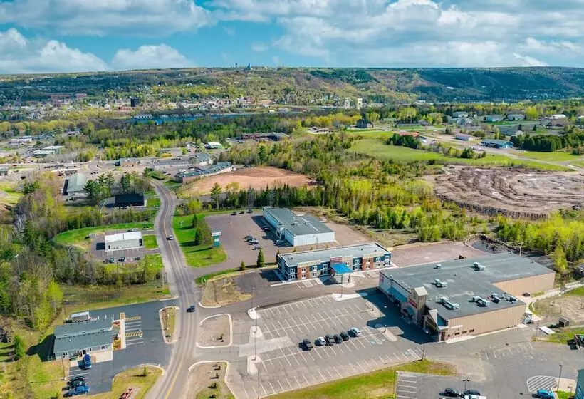 Hotelli Independence Stay