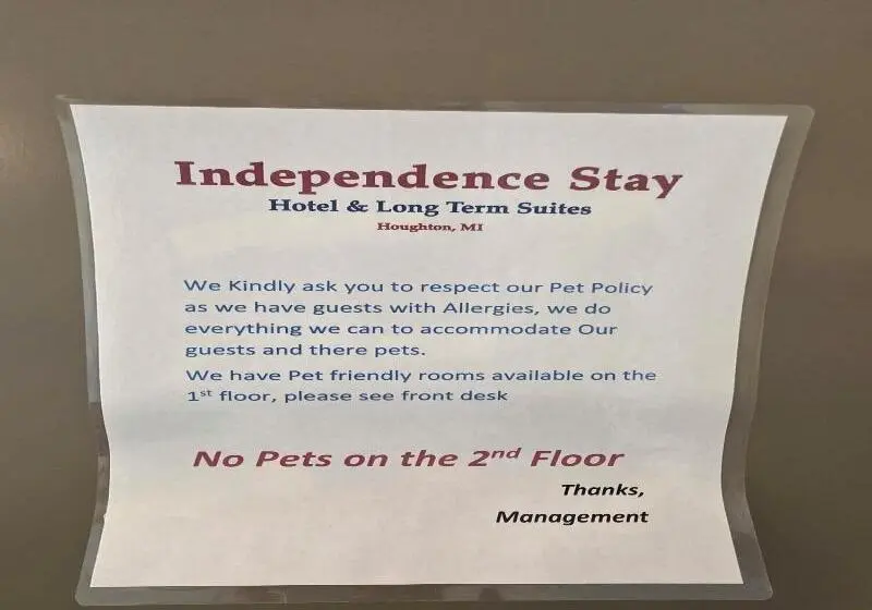 ホテル Independence Stay