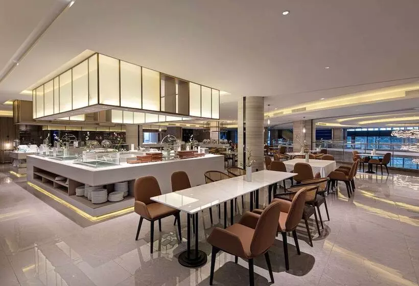 هتل Ramada By Wyndham Pinghu