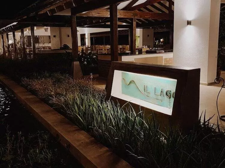 هتل The Makokola Retreat