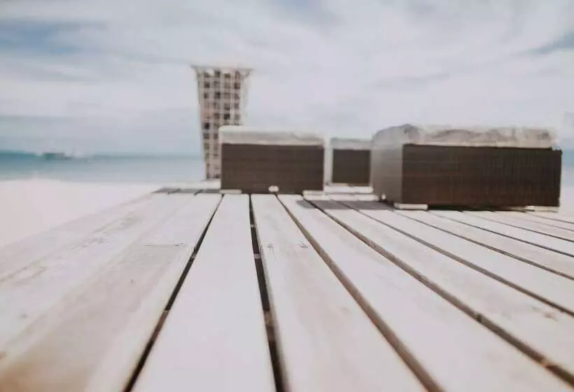 هتل The Makokola Retreat