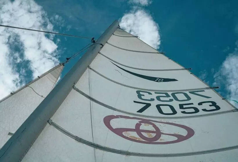 هتل The Makokola Retreat