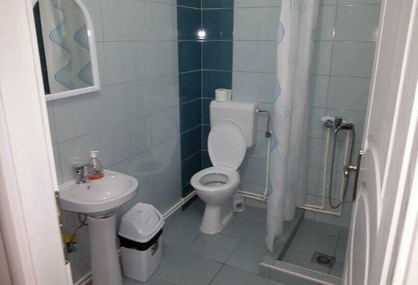 مُتل Majska Rosa