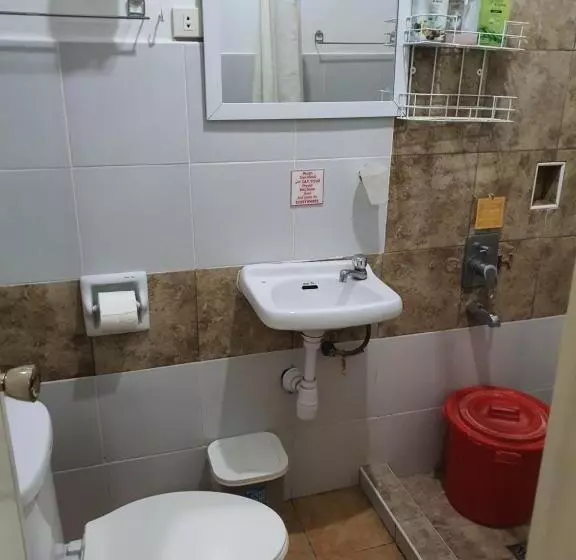 ユースホステル L & M Hearthstones Lodge