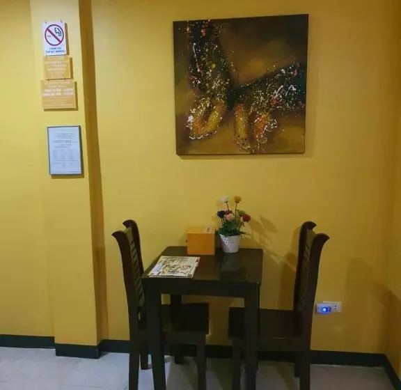 ユースホステル L & M Hearthstones Lodge