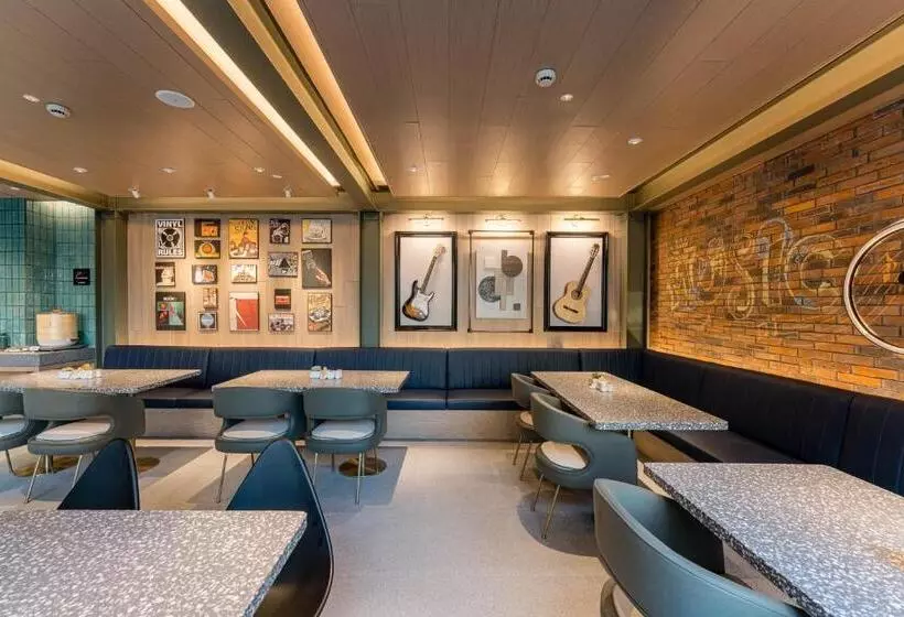 Atour Hotel Shanghai World Expo West Gaoke Road