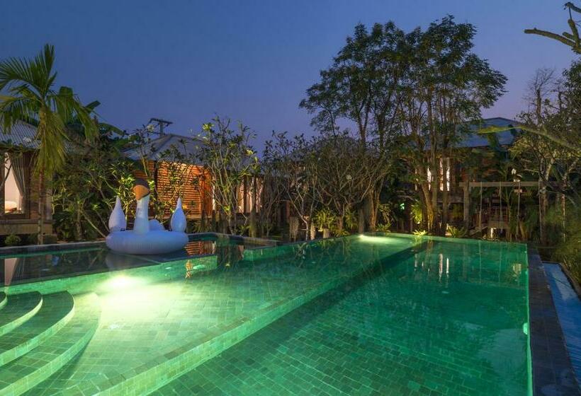 Baansuk Sukhothai Resort