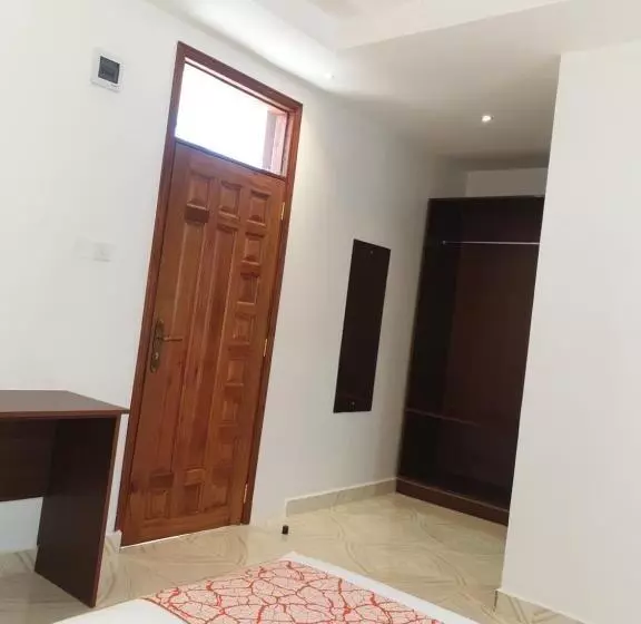 هتل 401 Restaurant & Accommodation