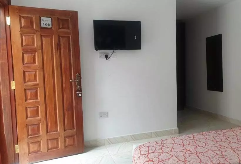 هتل 401 Restaurant & Accommodation