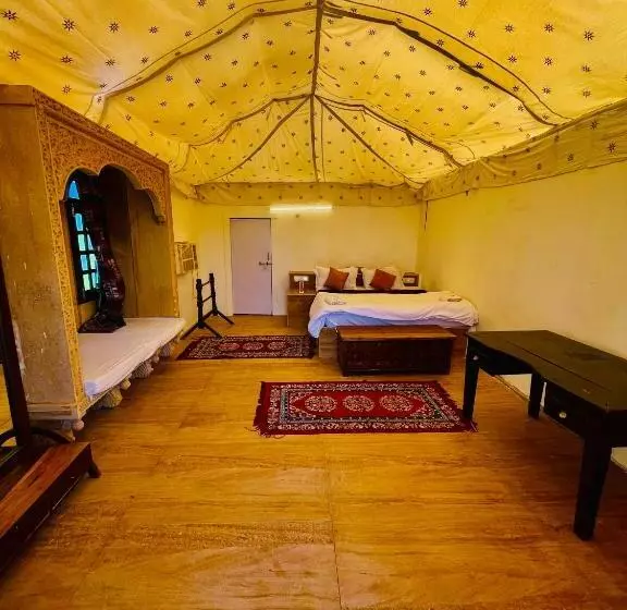 ホテル Jaisalmer Sand Dunes Resort
