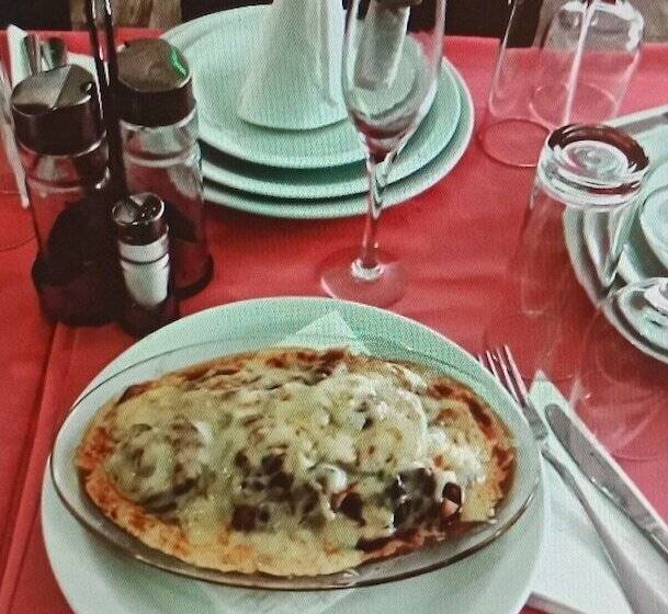 هتل Univers 3 Aeroport Luxe