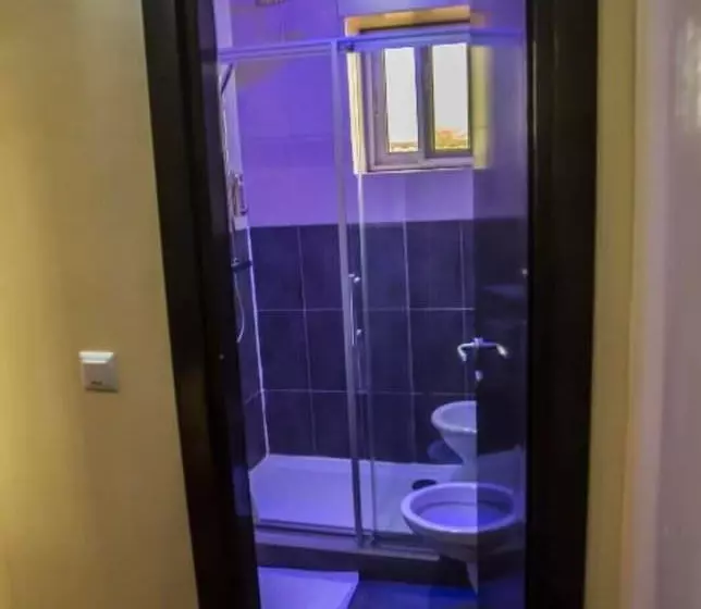 Hotelli Univers 3 Aeroport Luxe